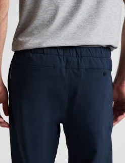 Dynamic Straight Leg Men's Pant