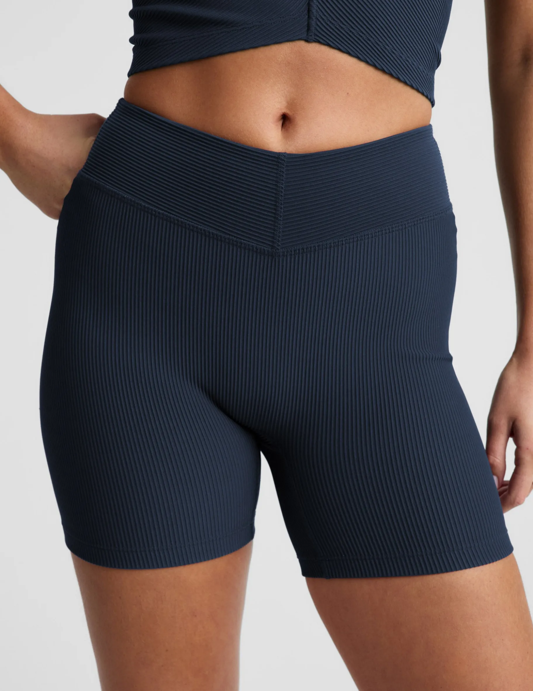 Impulse Ribbed V-Waist 5" Biker Short