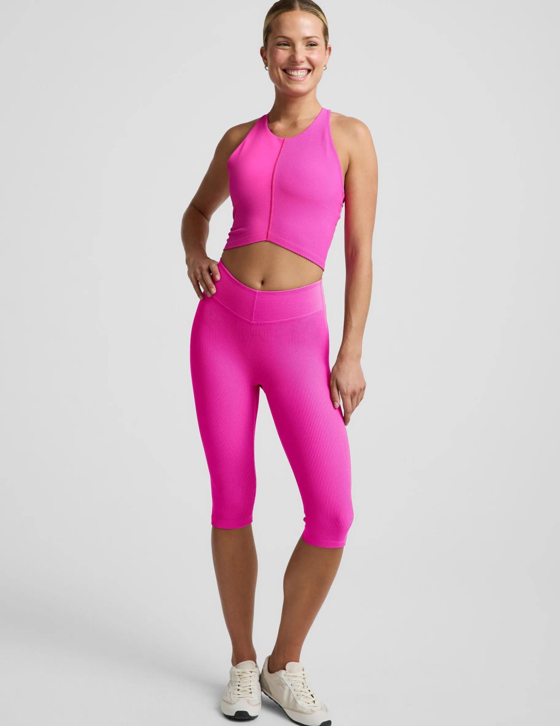 Impulse Ribbed V-Waist Pedal Pusher Legging