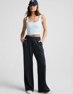 Keep It Cool Seamless Cropped Tank