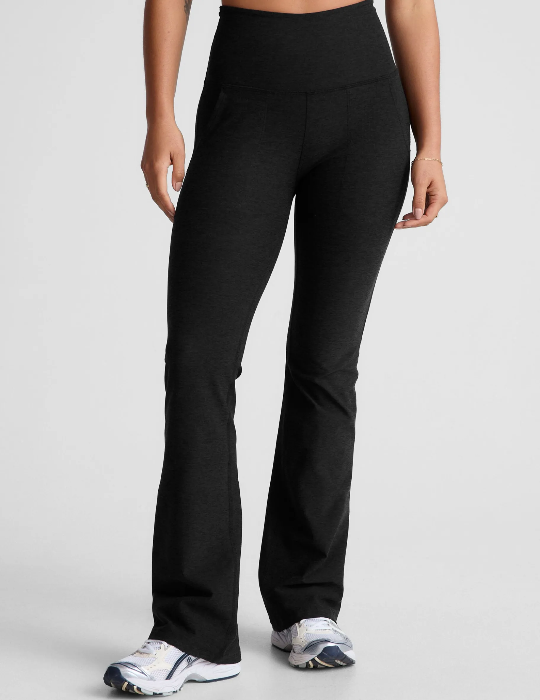 Spacedye™ High Waisted Practice Pocket Bootcut Pant 31"