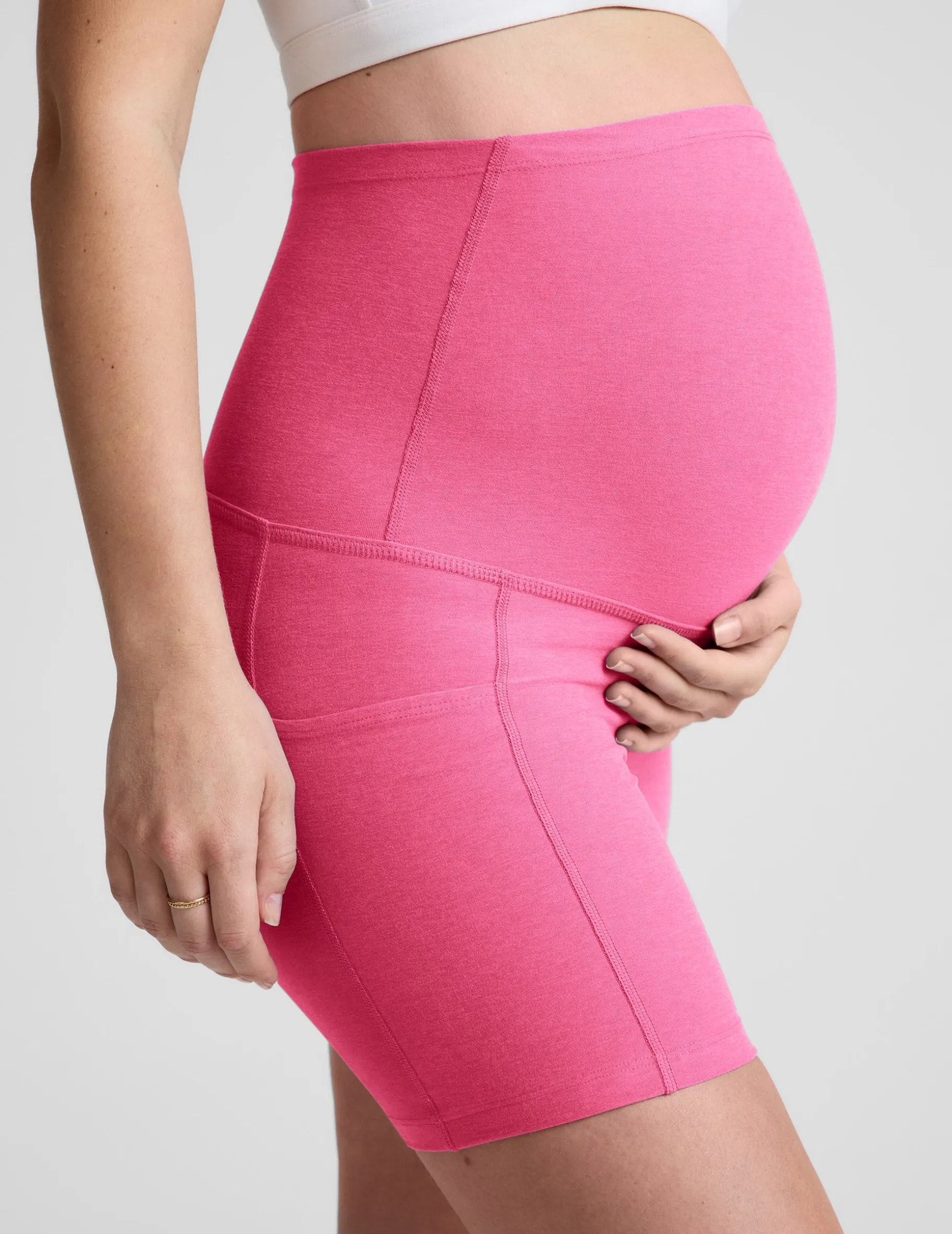 Spacedye™ Keep Pace 5" Maternity Pocket Biker Short