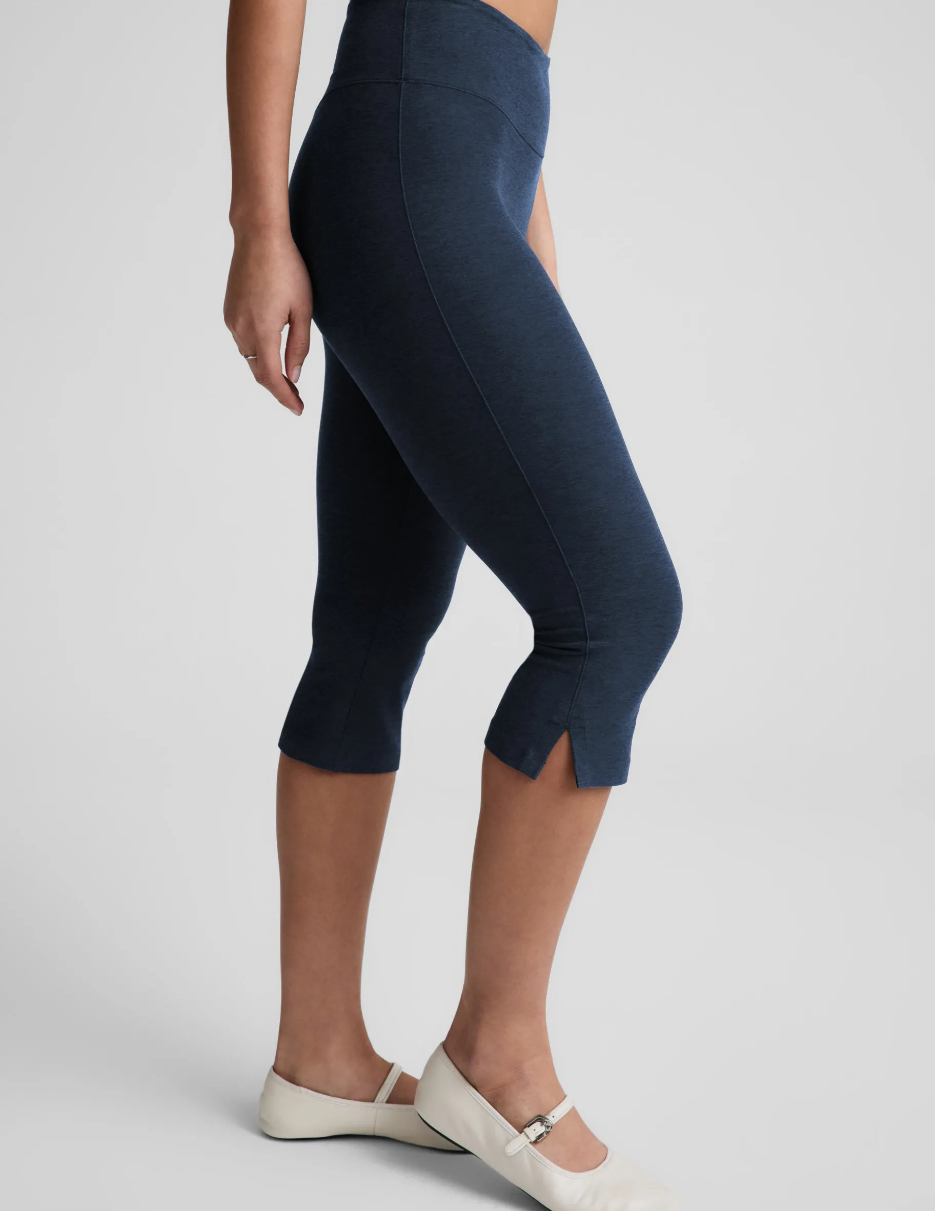 Spacedye™ Mid-Rise Slit Pedal Pusher Legging