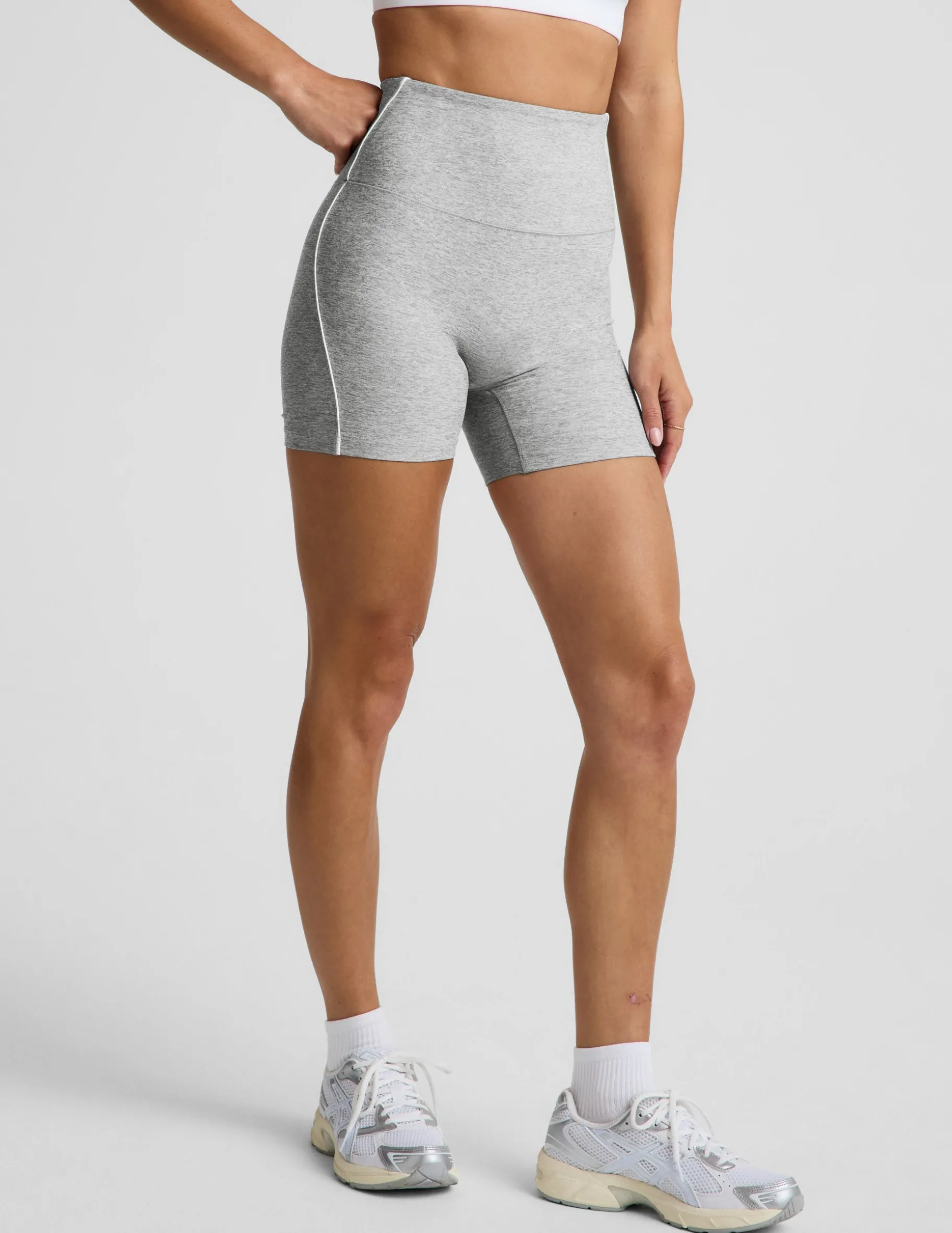 Spacedye™ Streamline 5" Short