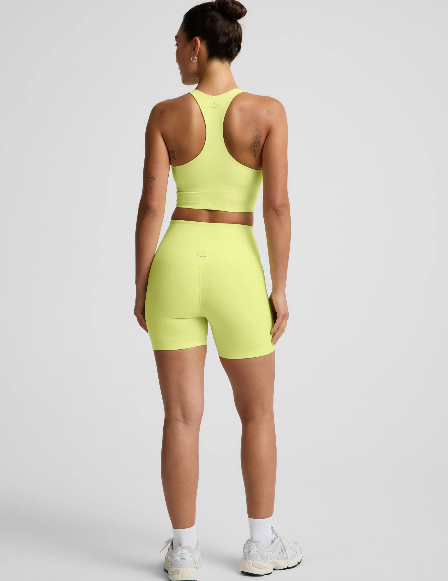 Spacedye™ Streamline 5" Short